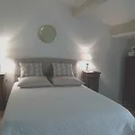 Sous Les Chenes Holiday home Lussan (Gard)