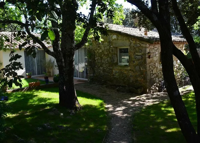 Sous Les Chenes Vakantiehuis Lussan (Gard)